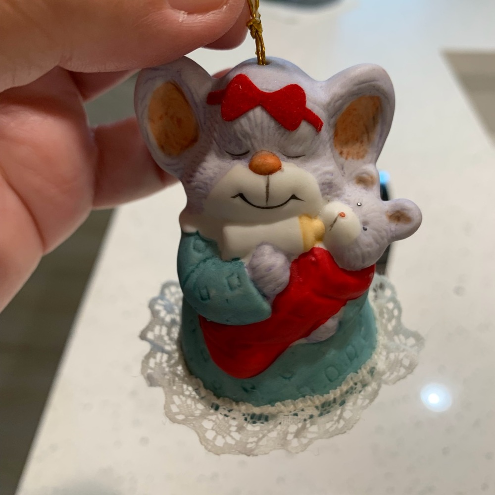 Caring Critter Chimer ornament